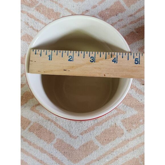 King Arthur Flour 1 quart Lidded Canister by Chantal - Picture 10 of 10